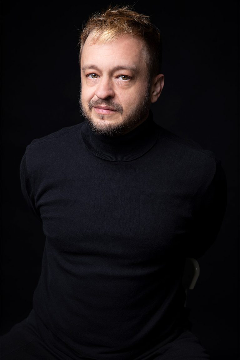 Representante Carles Cuevas, Actor, Tinglao Management, Madrid